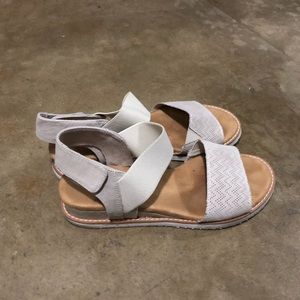 Sketchers Sandals